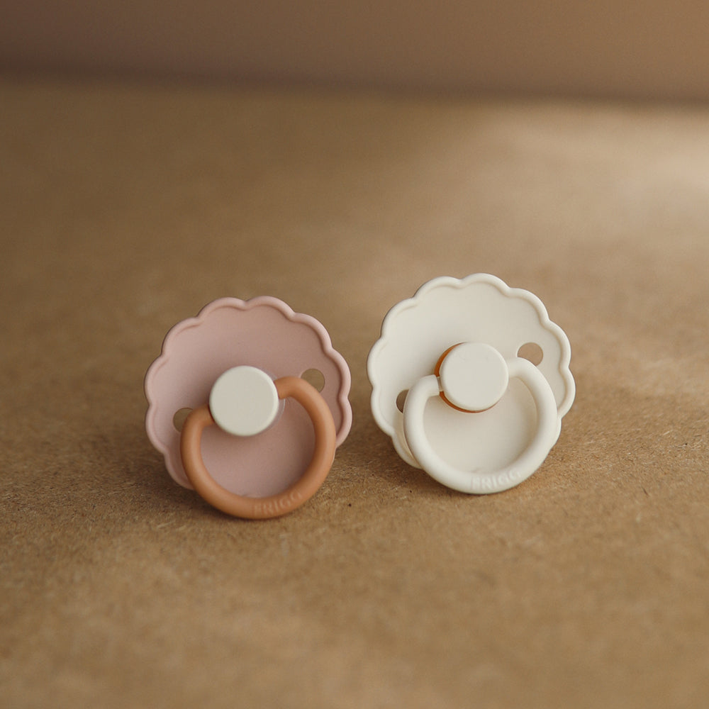 丹麥Frigg Daisy 雛菊花邊-矽膠安撫奶嘴-Peony